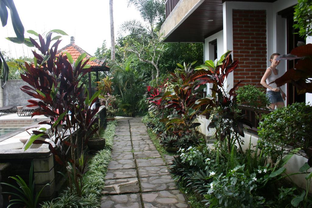 ホテル Puri Alam Bali Munduk エクステリア 写真